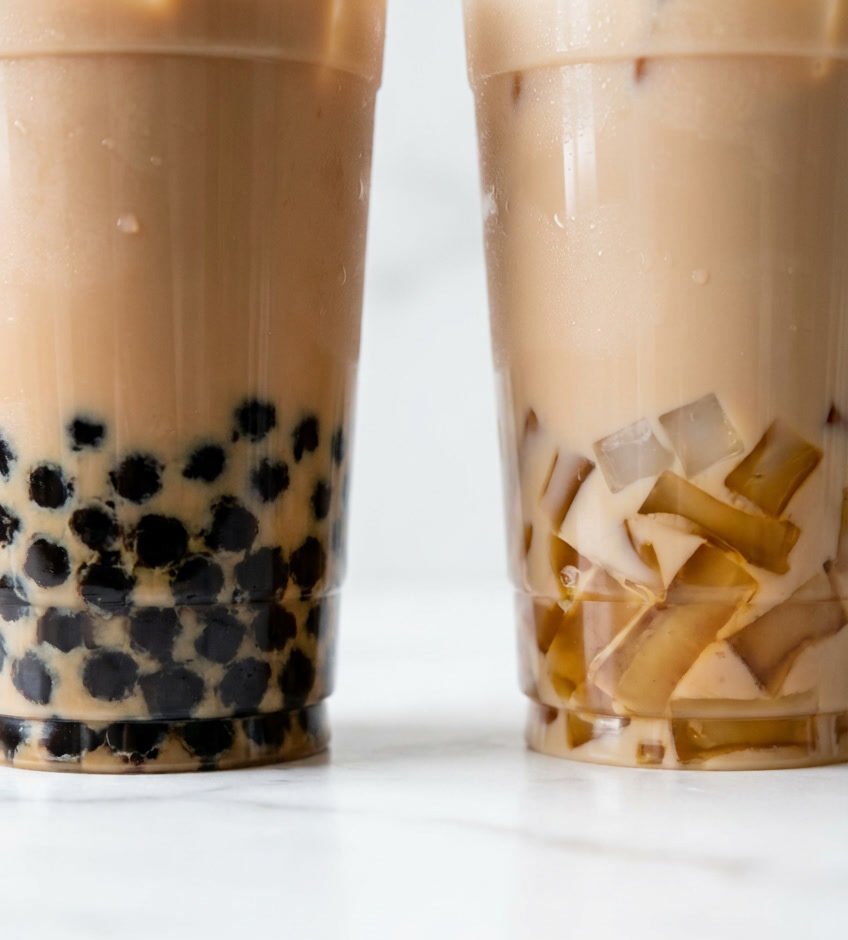 Bubble tea toppings comparison showing tapioca pearls versus jelly